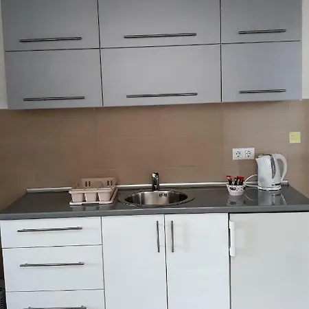 Amai Exclusive טוזלה